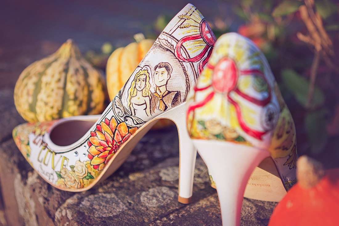 Win a Pair of Custom Designed, Hand Painted Wedding Shoes from Middo Shoes (14)