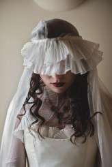 Dracula’s Bride // Love is Blindness