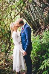 worlds smallest church wedding (35)