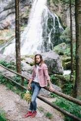 Austrian waterfall bridals_The Ones We Love Photography (1)