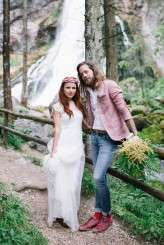 Austrian waterfall bridals_The Ones We Love Photography (4)