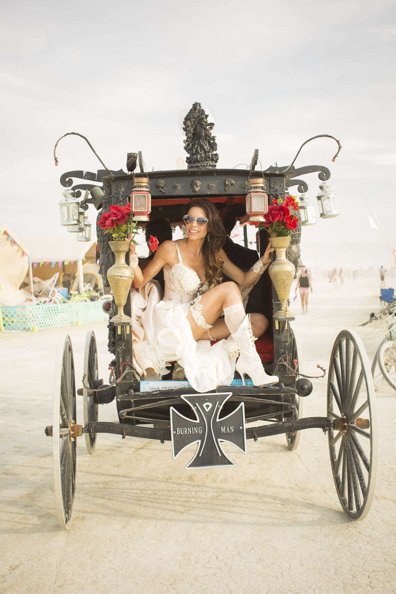 epic Burning Man wedding_MichelleAndDamien (37)