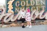 pink hair las vegas elopement (10)