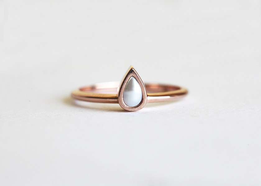Rose Gold Pearl Rin