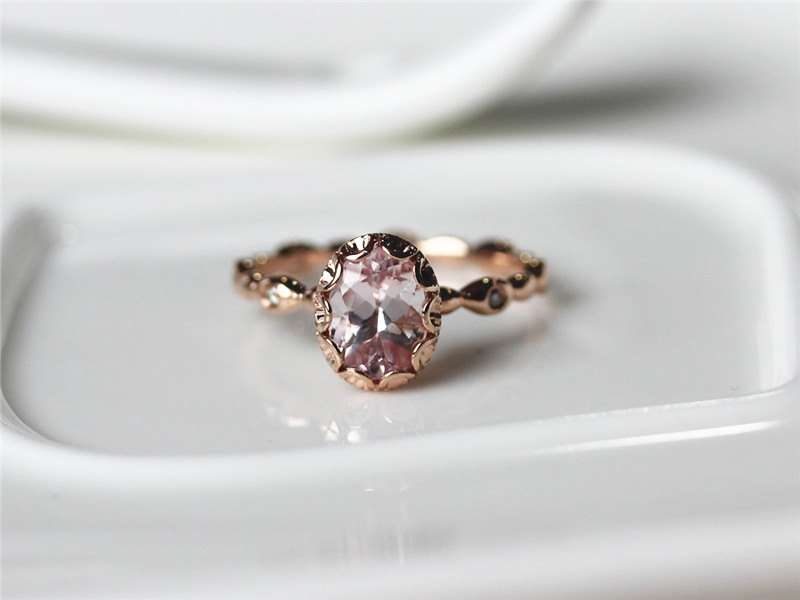 Rose gold pink morganite ring