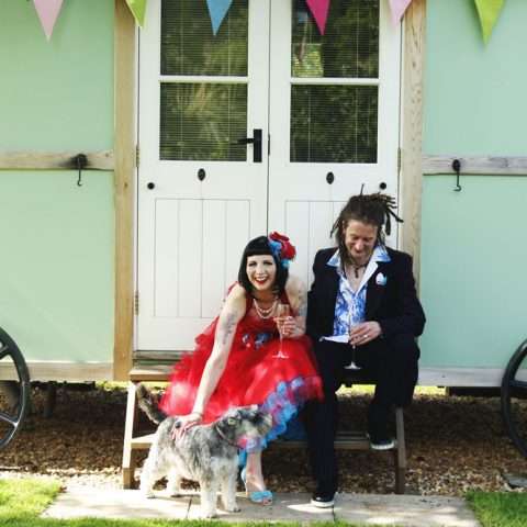 colourful pin up wedding (29)