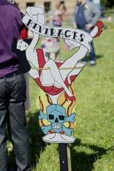 colourful pin up wedding (52)