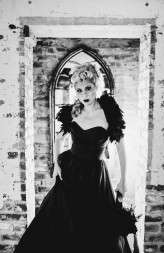 View More: http://clairepacelliphoto.pass.us/raven