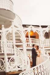 Retro kitsch wedding at Madonna Inn (56)