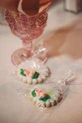 Retro kitsch wedding at Madonna Inn (59)