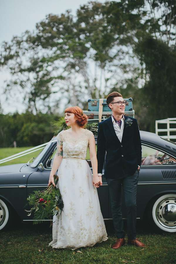 Ruffled - photo by Shane Shepherd http://ruffledblog.com/australian-wedding-for-a-couple-who-met-on-instagram