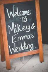 traditional wedding with a rocknroll twist (16)