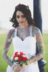 traditional wedding with a rocknroll twist (48)