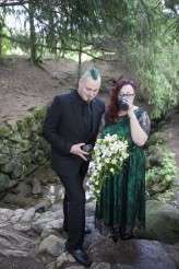 Green & Black Latvian Forest Wedding with a Hint of Tolkien (18)