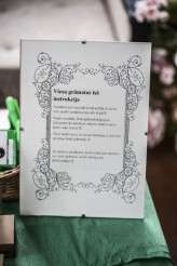 Green & Black Latvian Forest Wedding with a Hint of Tolkien (29)