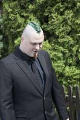 Green & Black Latvian Forest Wedding with a Hint of Tolkien (3)