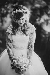 Pretty in Pink Tattooed Wedding – Photography by Vicki (61)