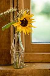 colourful back garden wedding_matt_badenoch_photography (20)