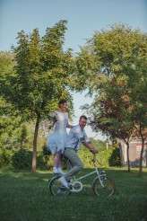 intimate camping wedding in hungary (38)