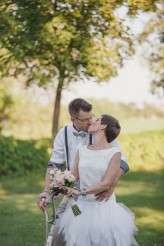 intimate camping wedding in hungary (40)