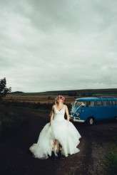 pink haired bride uk wedding (21)