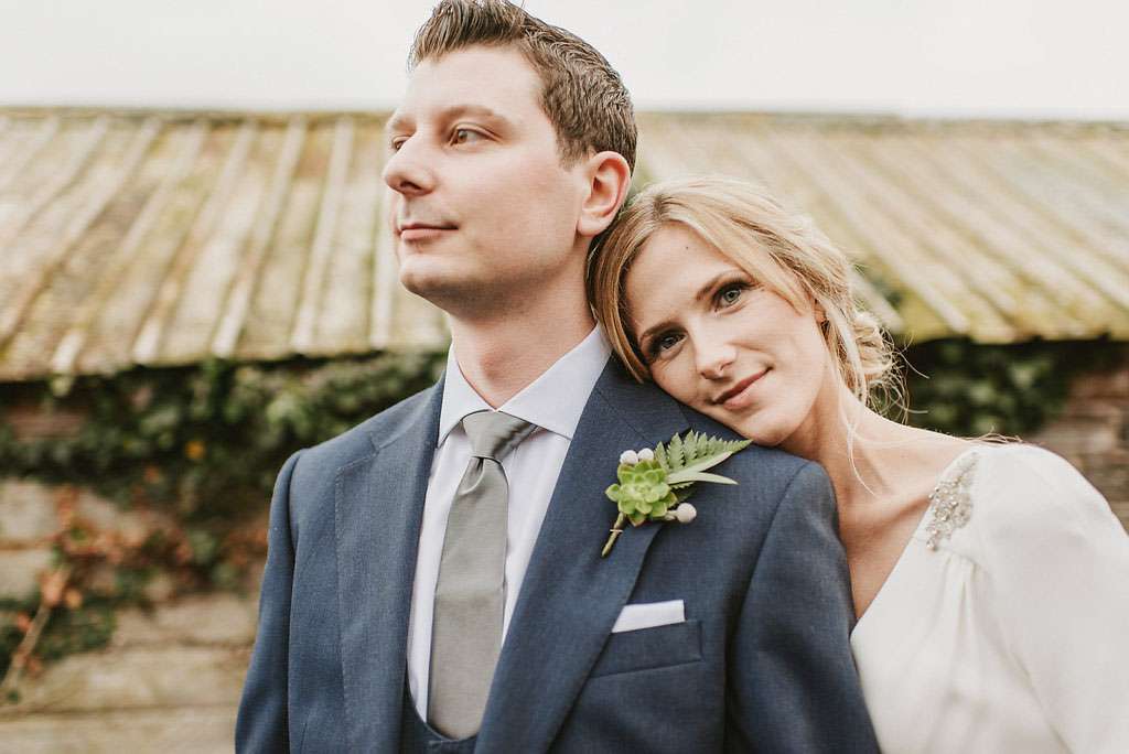 travel metallic and non-floral wedding in somerset (54)