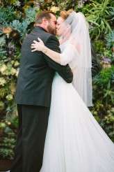 Pearl-Hotel-Retro-Wedding_letsfrolictogether_0104