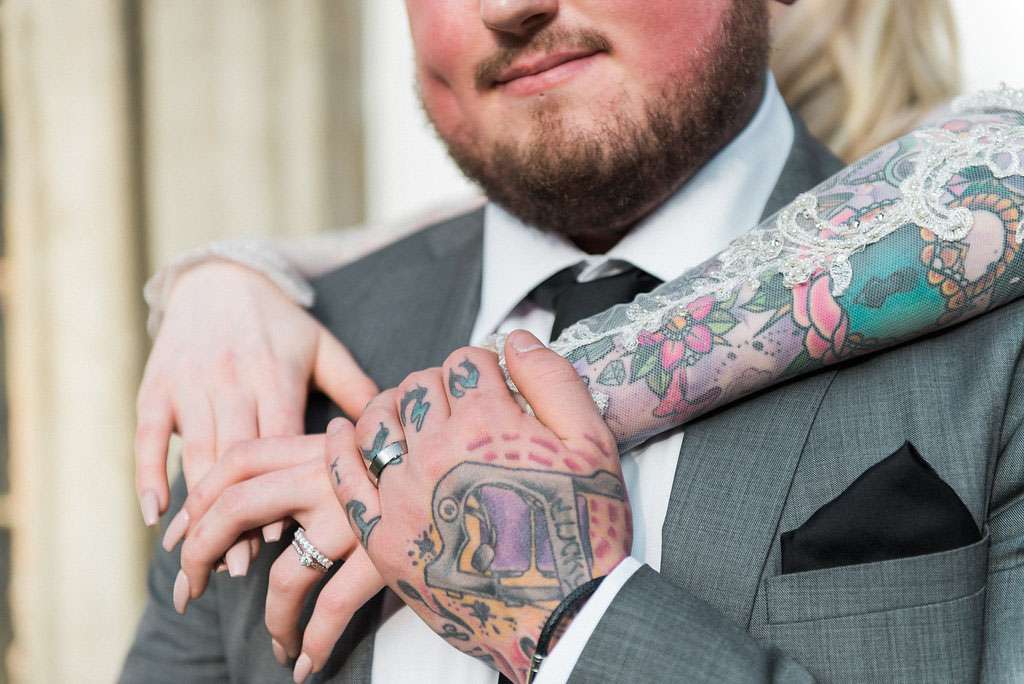 Glamorous Autumn Wedding with a Tattooed Bride and Groom (28)