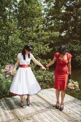 retro lesbian wedding Holland and Germany (14)