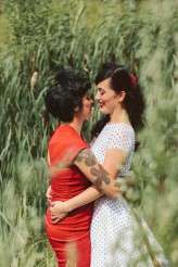 retro lesbian wedding Holland and Germany (25)