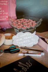 Alice in Wonderland, Unicorns, Cats and Glitter (41)