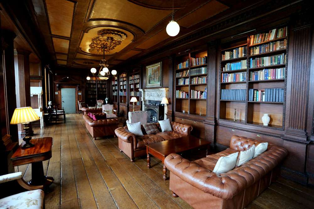 Gosfield Hall - Library (Lee Waymont)