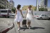 Lesbian wedding in Israel (18)
