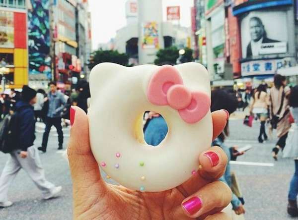 tokyo hello kitty donut1