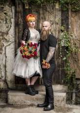 How to Use Flowers to Add Personality to Your Wedding (23)