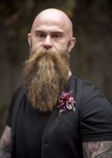 How to Use Flowers to Add Personality to Your Wedding biker shoot (10)