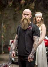 How to Use Flowers to Add Personality to Your Wedding biker shoot (12)