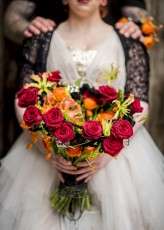 How to Use Flowers to Add Personality to Your Wedding biker shoot (18)