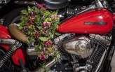 How to Use Flowers to Add Personality to Your Wedding biker shoot (23)