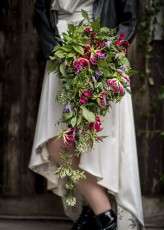 How to Use Flowers to Add Personality to Your Wedding biker shoot (30)