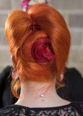 How to Use Flowers to Add Personality to Your Wedding biker shoot (4)