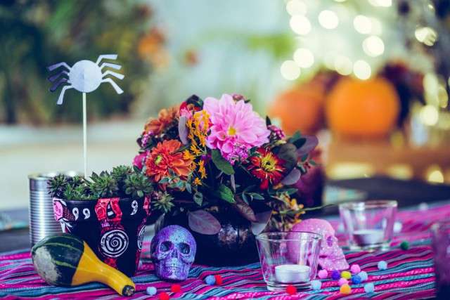 Mexican Day of the Dead Wedding on Halloween (6)