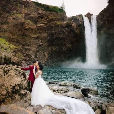 Seattle-Waterfall-Origami wedding (19)