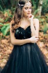 Woodland Nymph in a Black Wedding Dress (41)