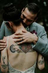 Simple Yet Elegant Purple & Grey Wedding (27)