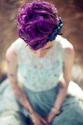 colourful wedding with dinosaurs (4)