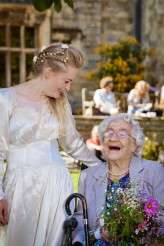 back garden sussex wedding (12)