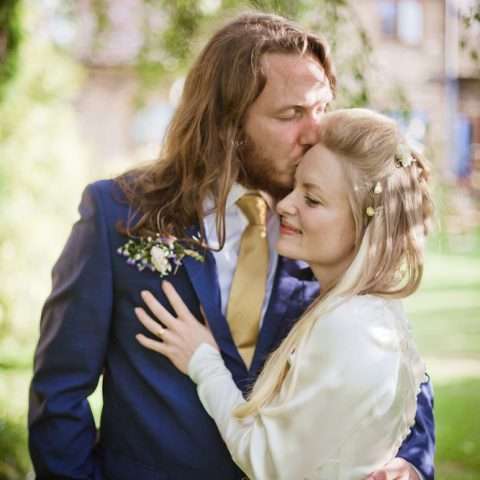 back garden sussex wedding (37)