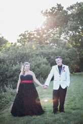 Red & Black Rockabilly Wedding (31)