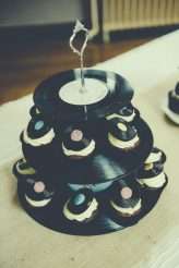 302-a-1960s-1970s-inspired-wedding-key-reflections